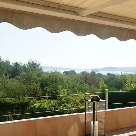 Villa Quaint In With Private Pool Grimaud